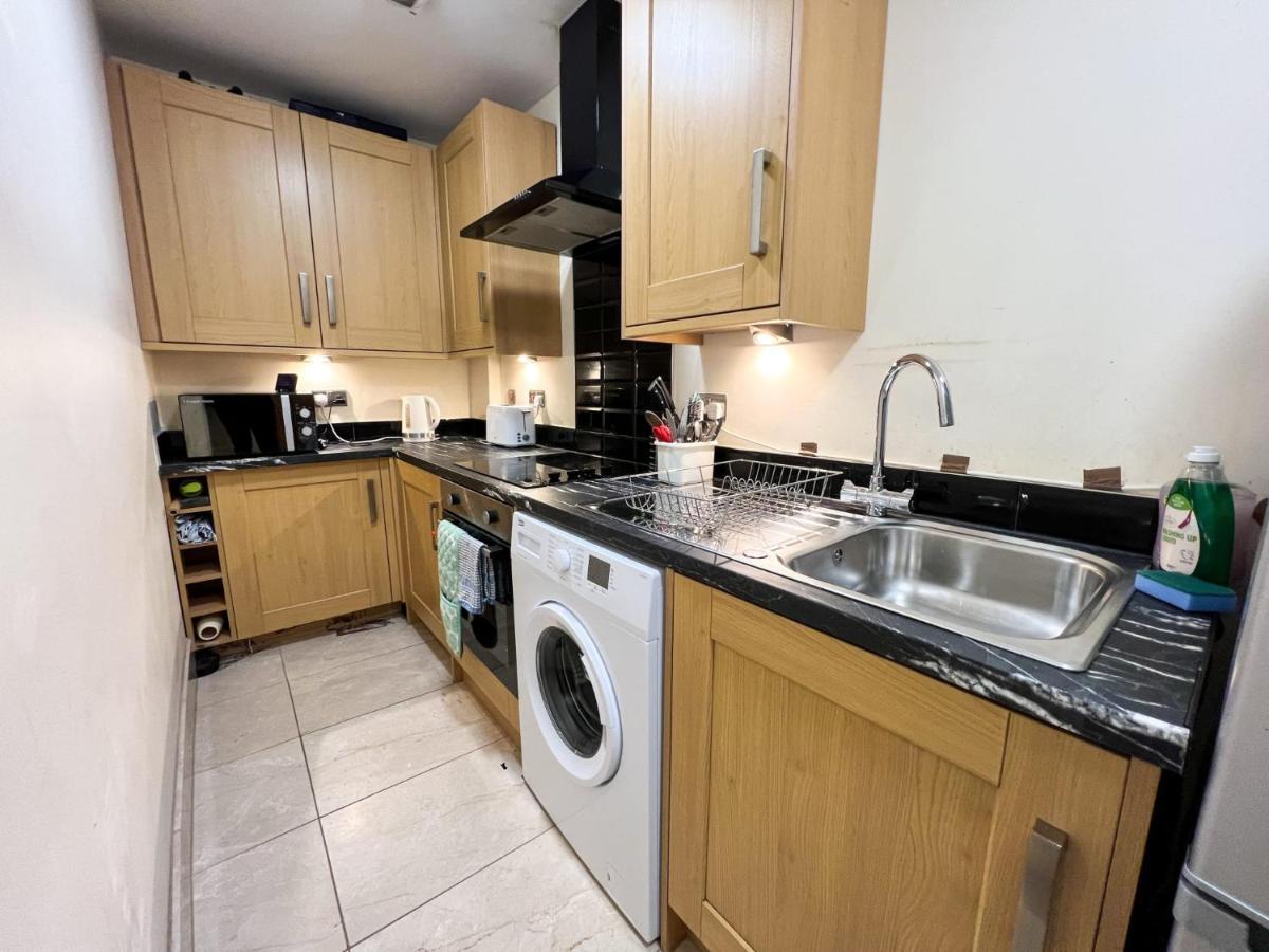 Convenient 2Br Flat Gorgie Edinburgh Appartement Buitenkant foto